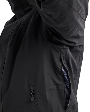 JAKNA ZIMSKA STRIKER 4991, črna